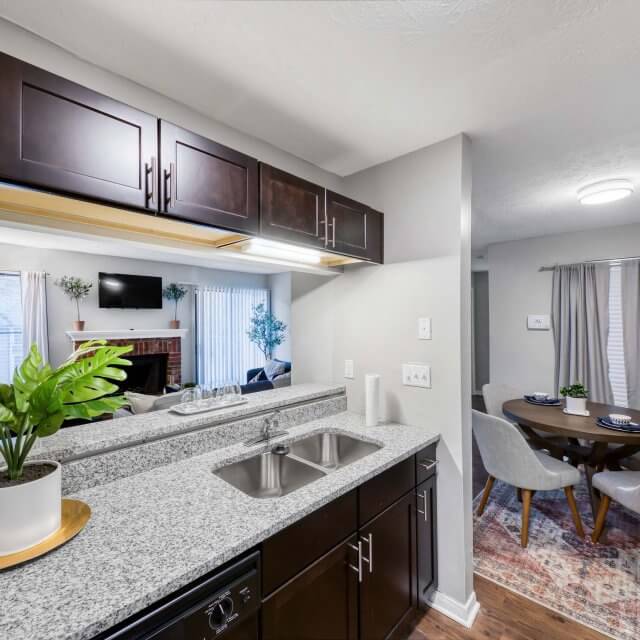 living area at midwood gardens apartments in stone mountian